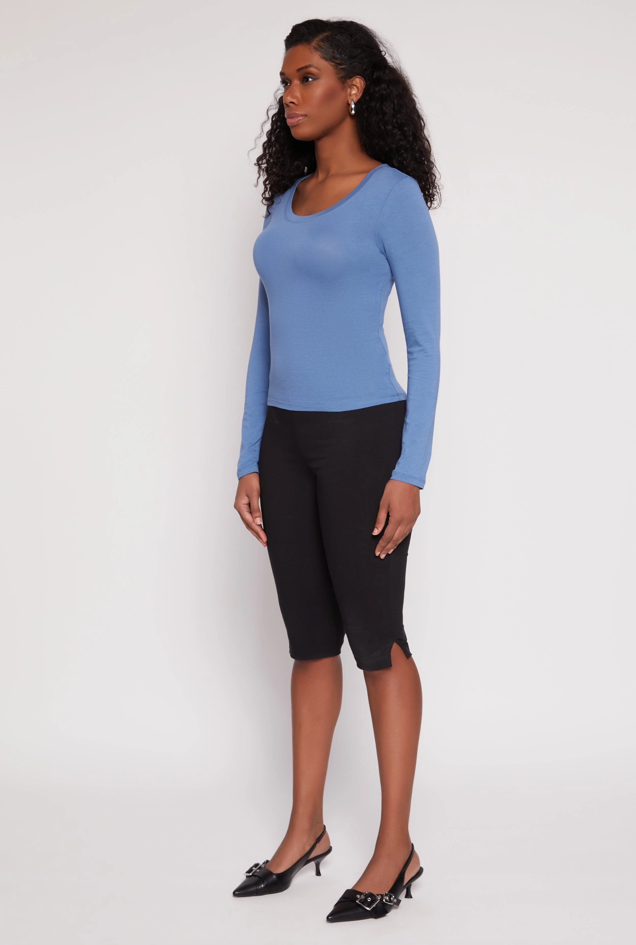 Basic Scoop Neck Long Sleeve Top