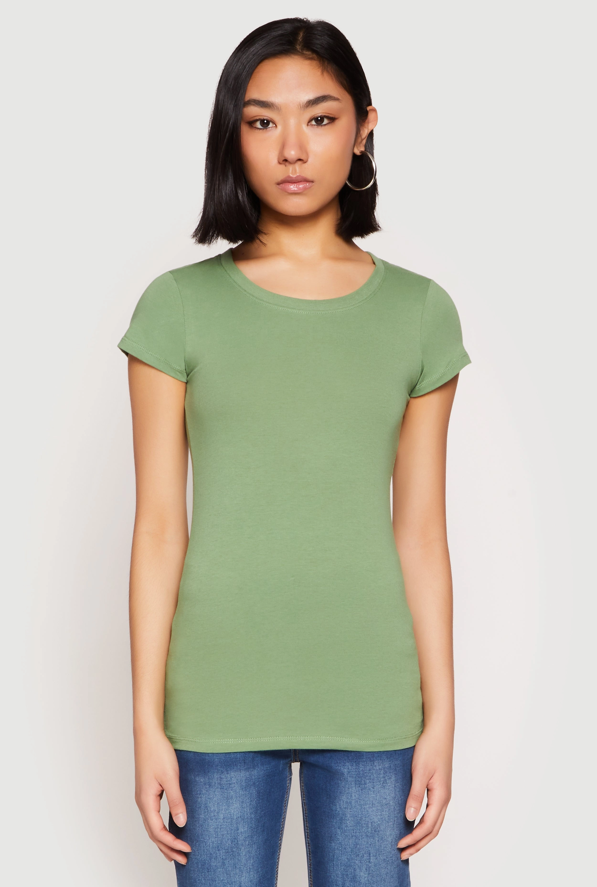 Basic Scoop Neck Tee