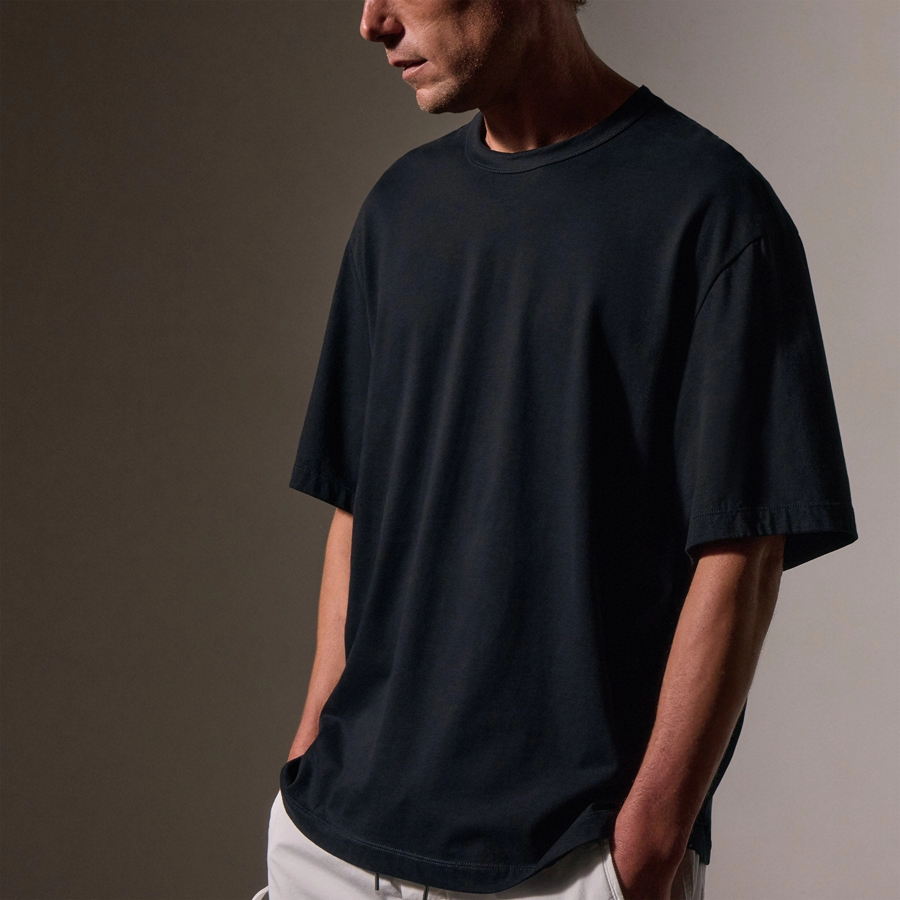 Heavy Luxe Jersey Oversized Crew - Black