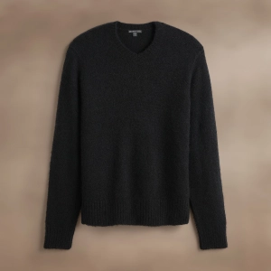 Lightweight Textured Cashmere V-Neck - True Black