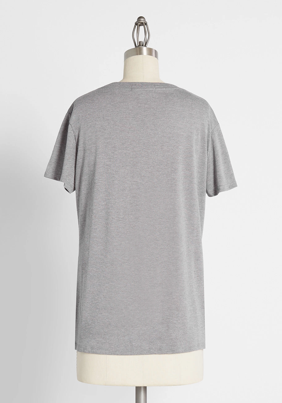 Llamas in Love Graphic Tee