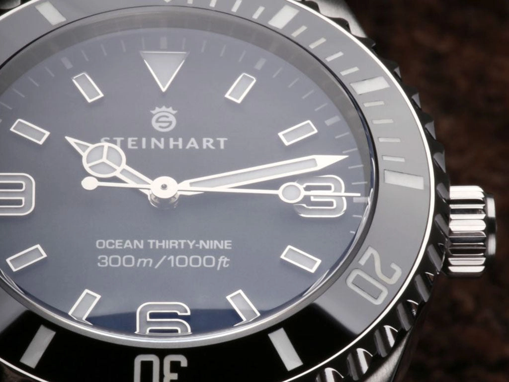 Ocean 39 Black Ceramic Premium - 904L Steel