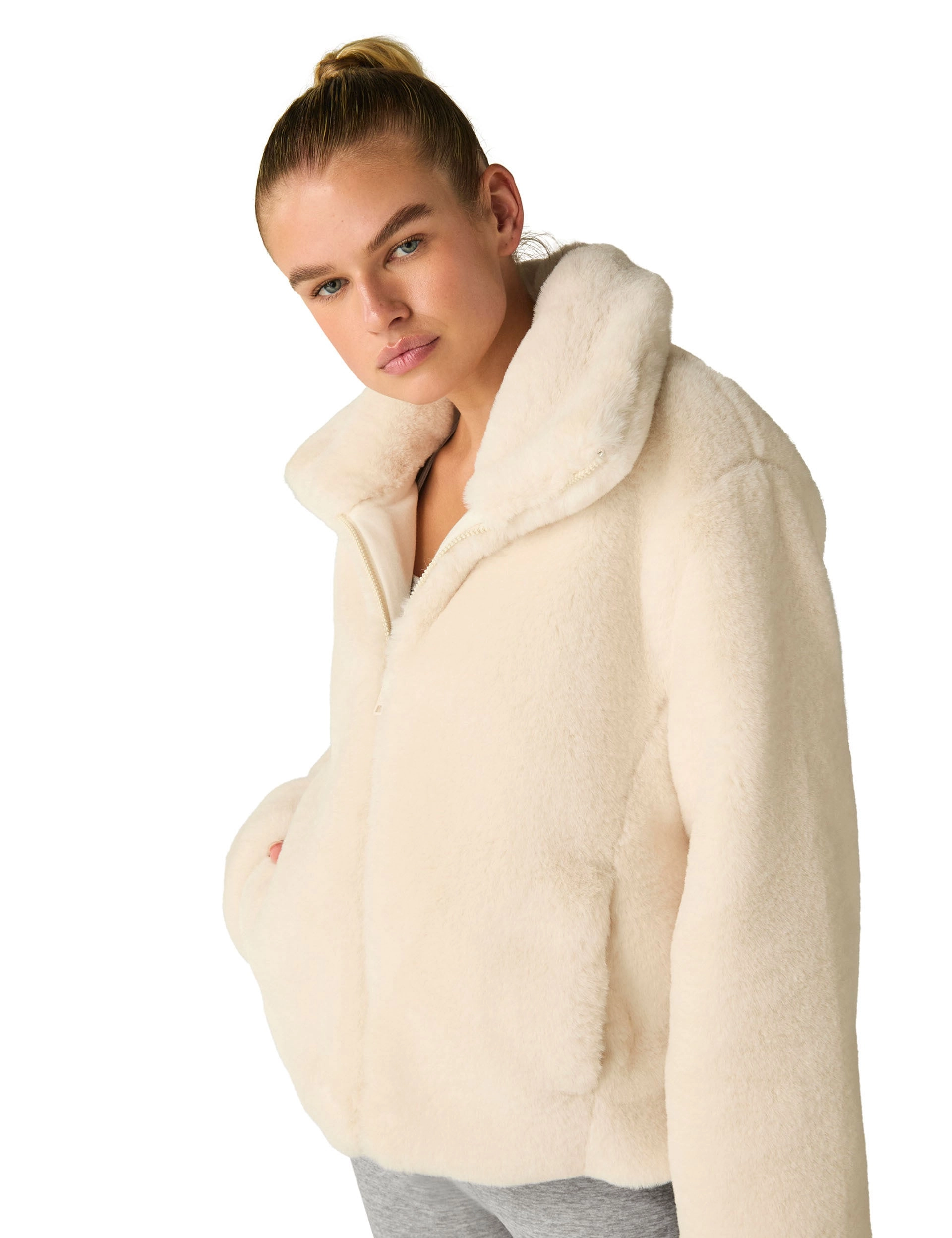 ON THE LIST FAUX FUR JACKETFRESH SNOW