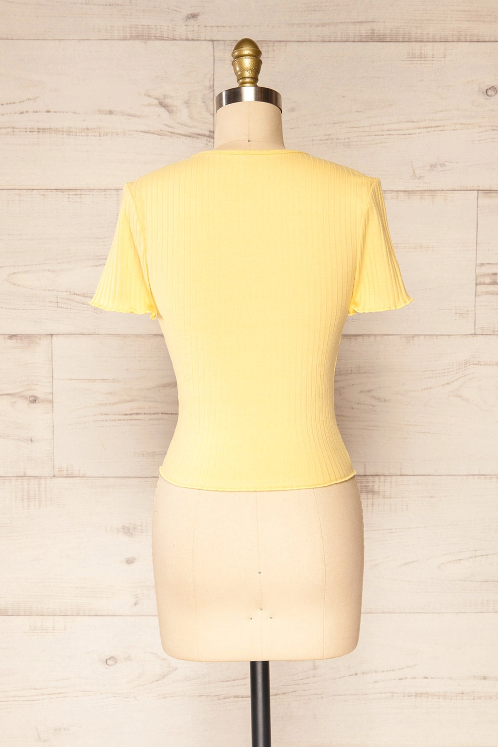 Paczkow Yellow | Ribbed Lettuce-Edge T-Shirt