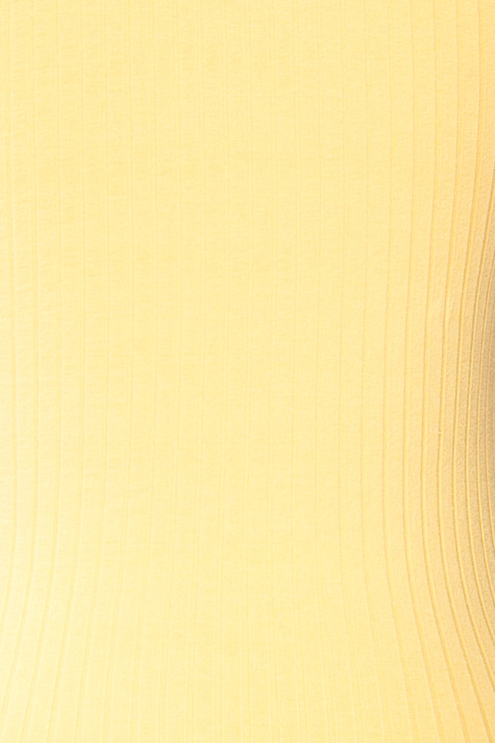 Paczkow Yellow | Ribbed Lettuce-Edge T-Shirt