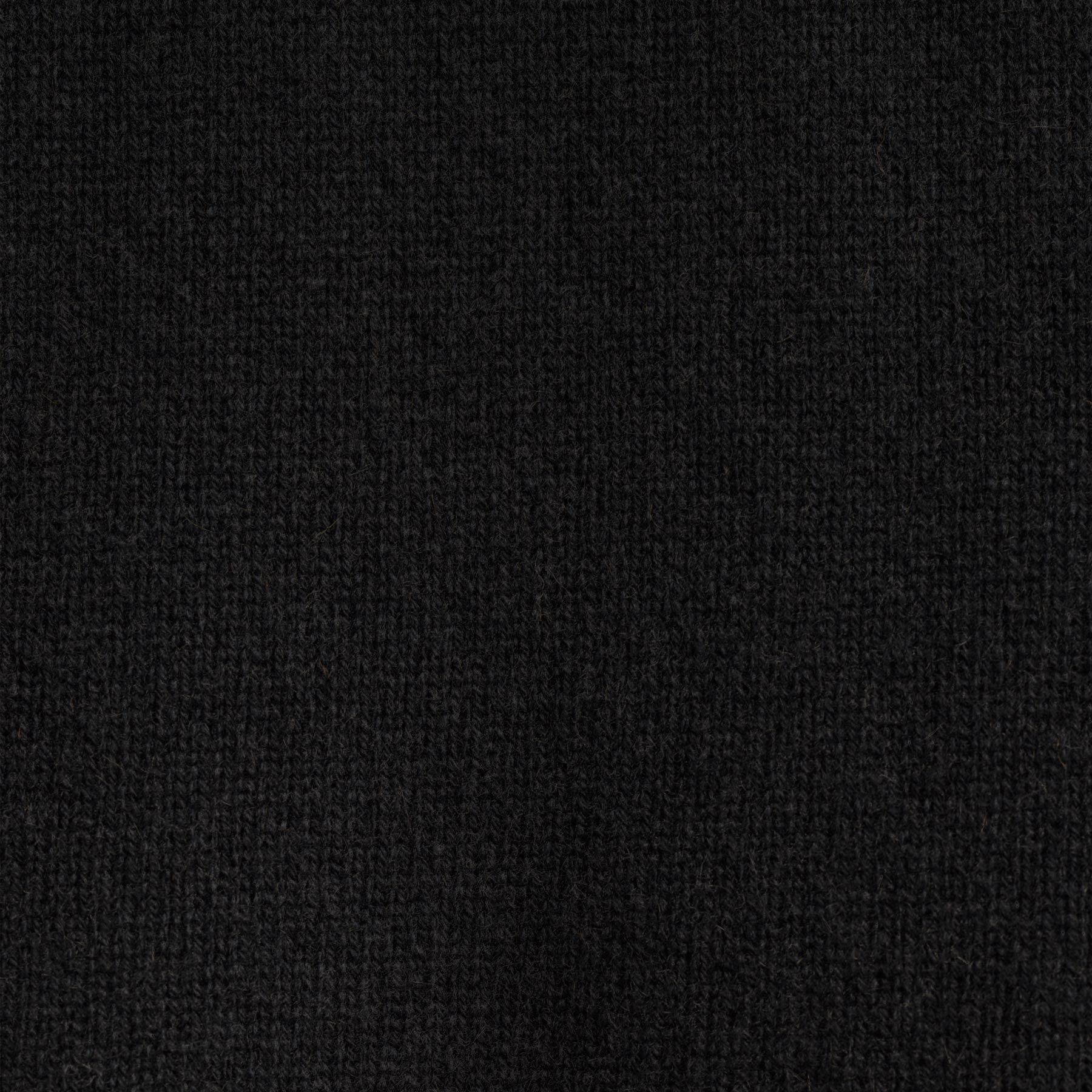 Recycled Cashmere Raglan Crew - Black