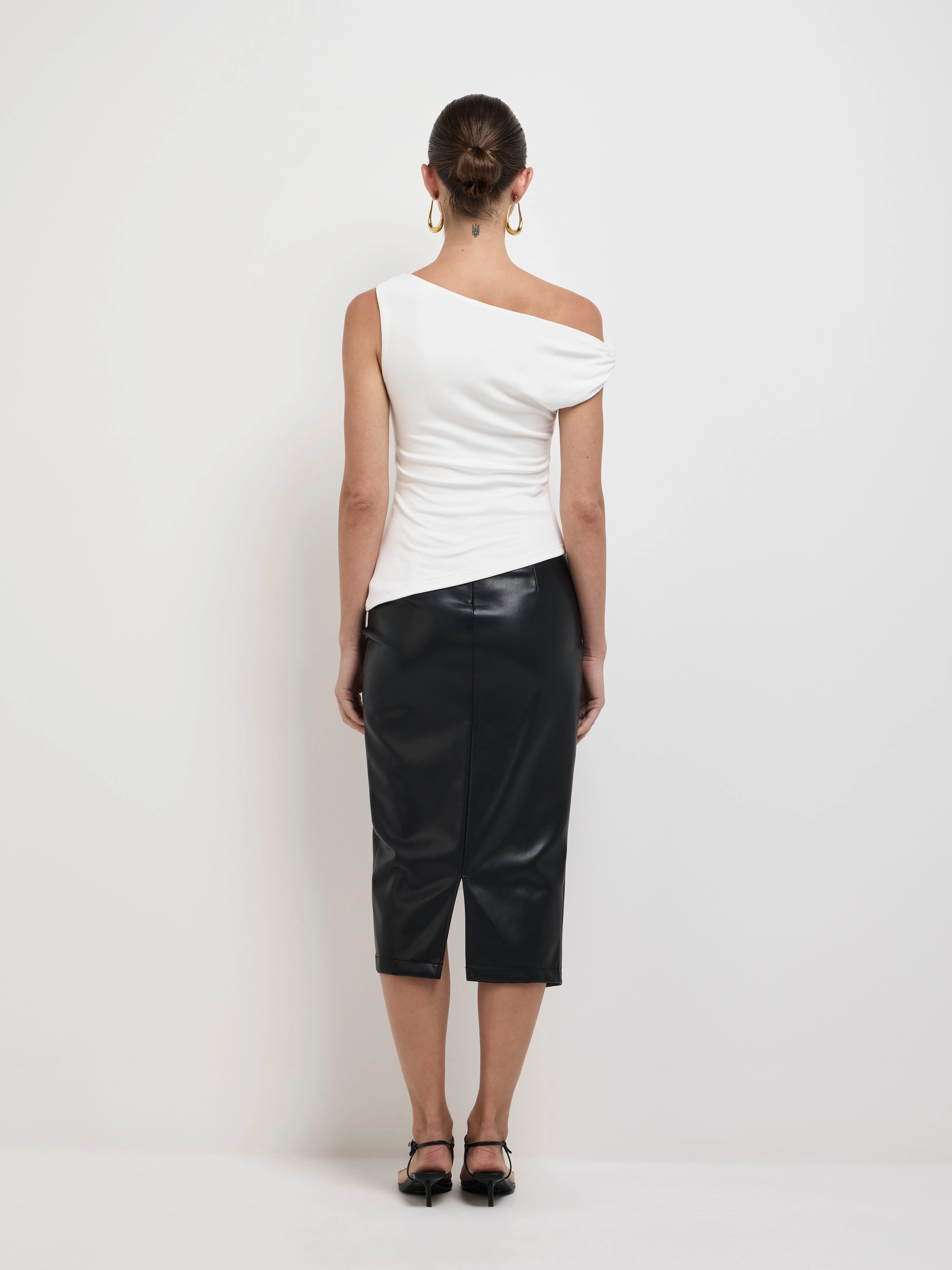 SIMMIE TOP