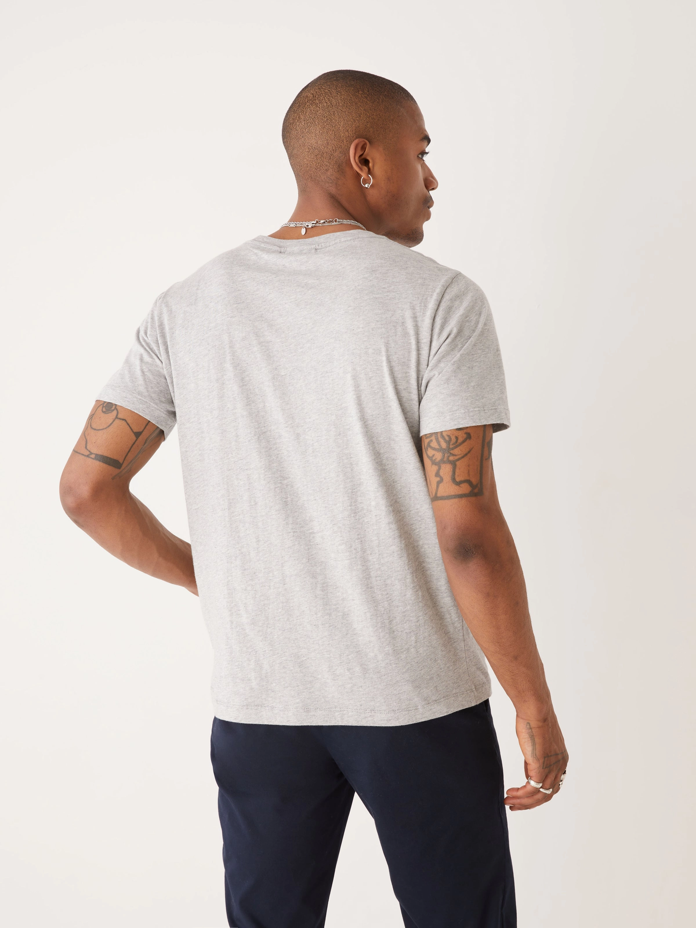 The Slim Fit Essential T-Shirt in Vintage Grey