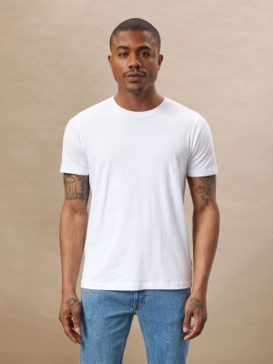 The Slim Fit Essential T-Shirt in White