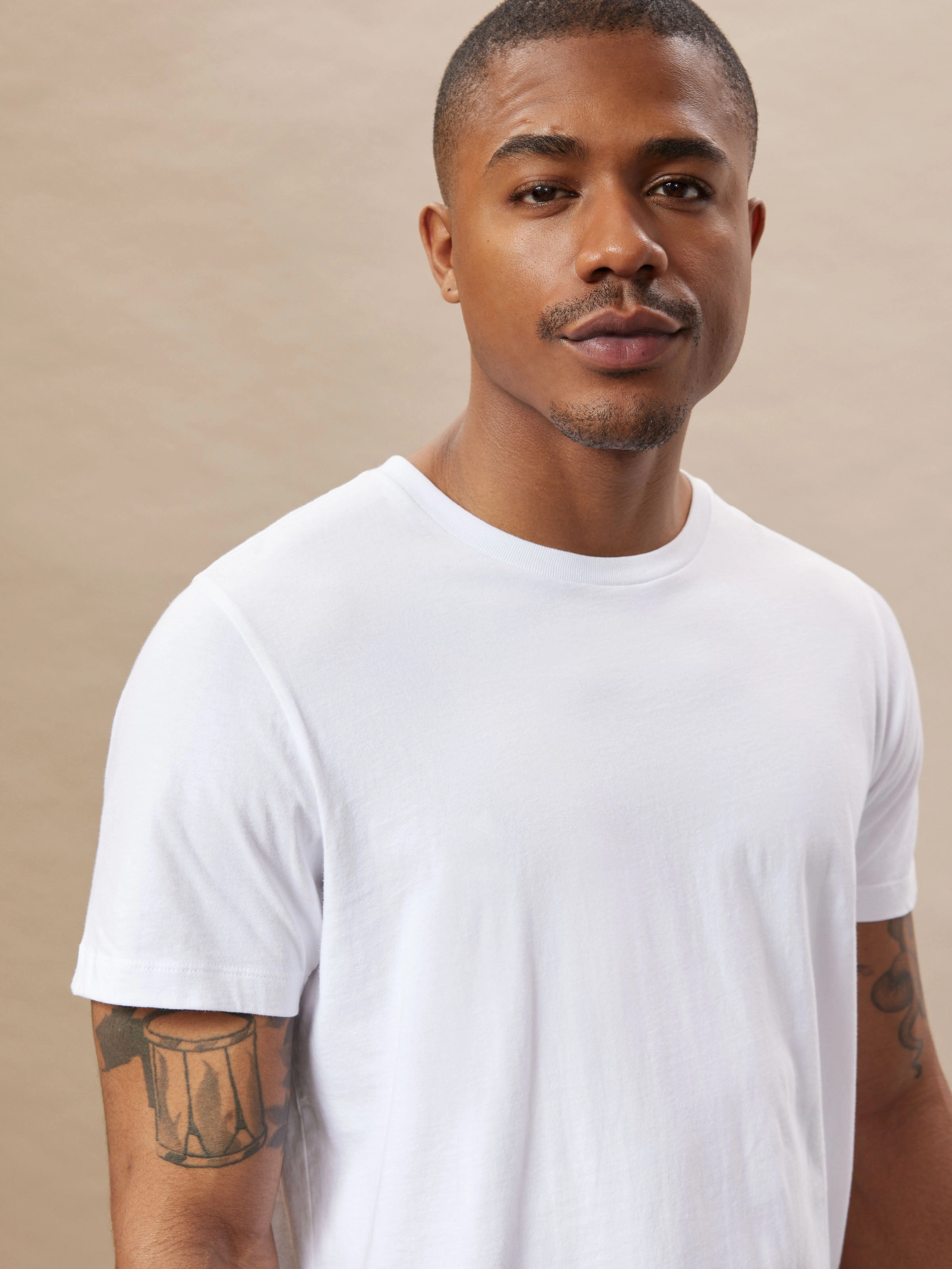 The Slim Fit Essential T-Shirt in White